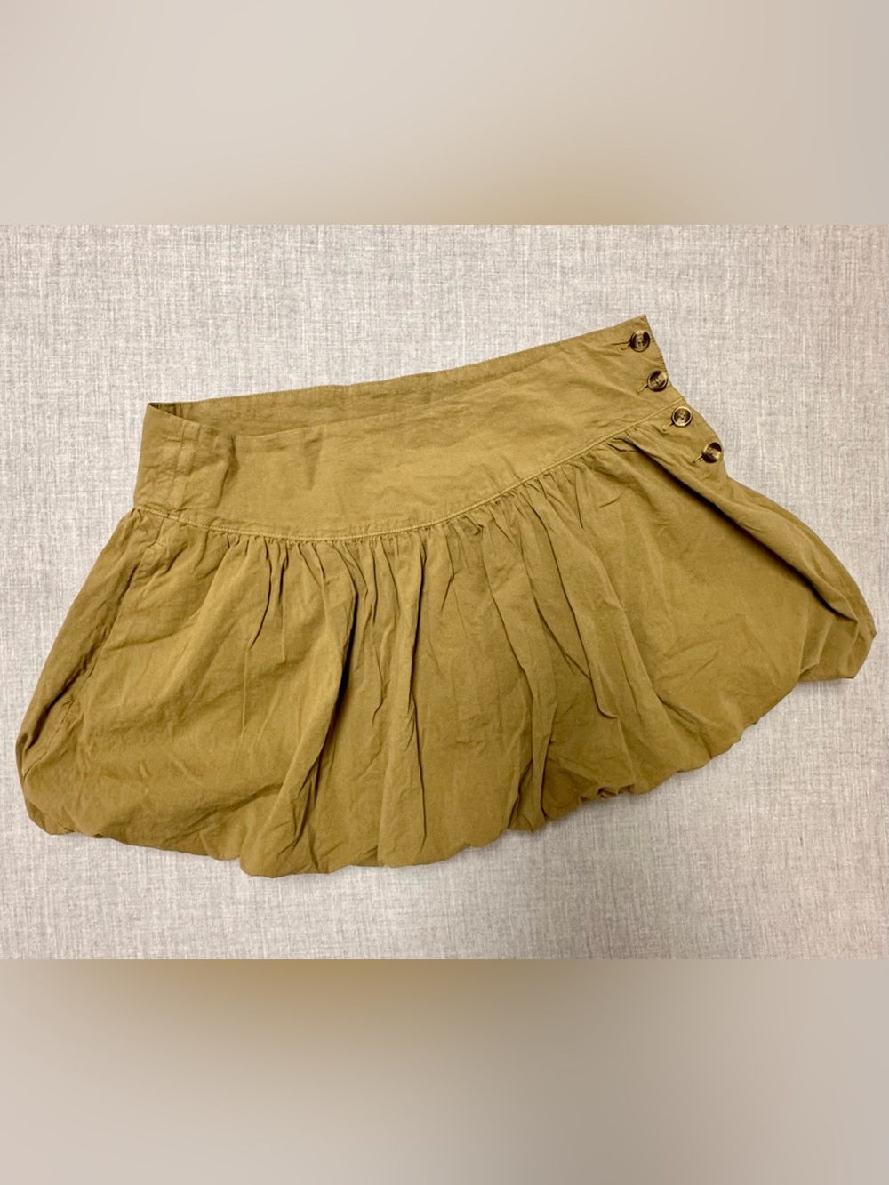 Ultra Rare RETAIL SAMPLE American Eagle Y2K-Style Bubble Mini Skirt - Size 8